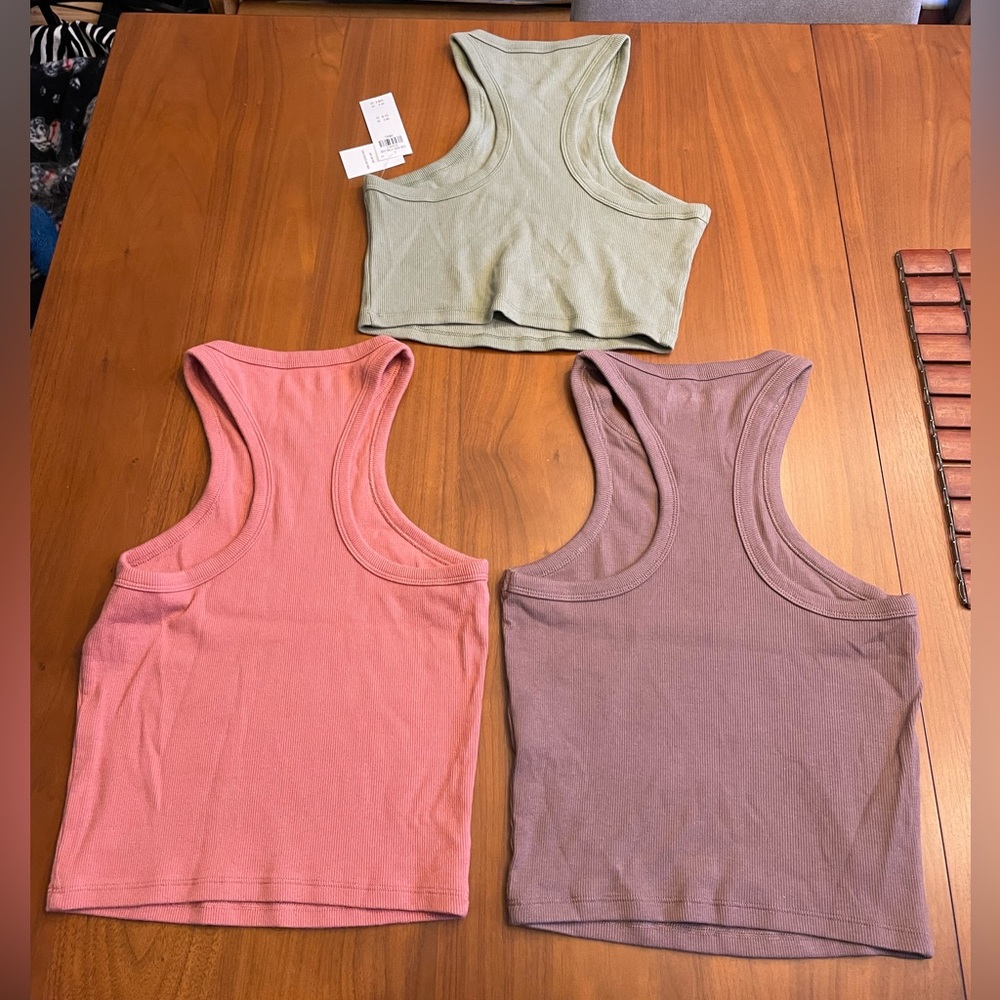 Abercrombie Soft A&F Rib 3 Top Bundle - image 2